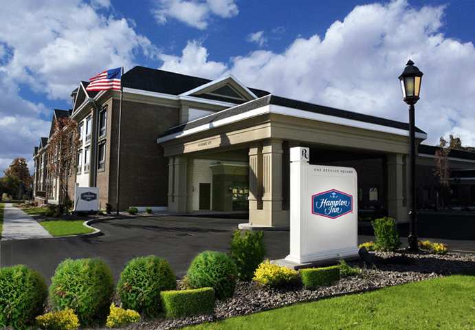 Hampton Inn East Aurora Exterior foto