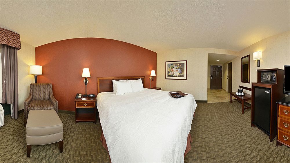 Hampton Inn East Aurora Exterior foto