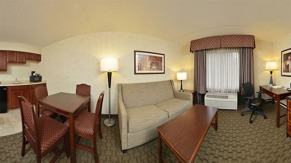 Hampton Inn East Aurora Exterior foto
